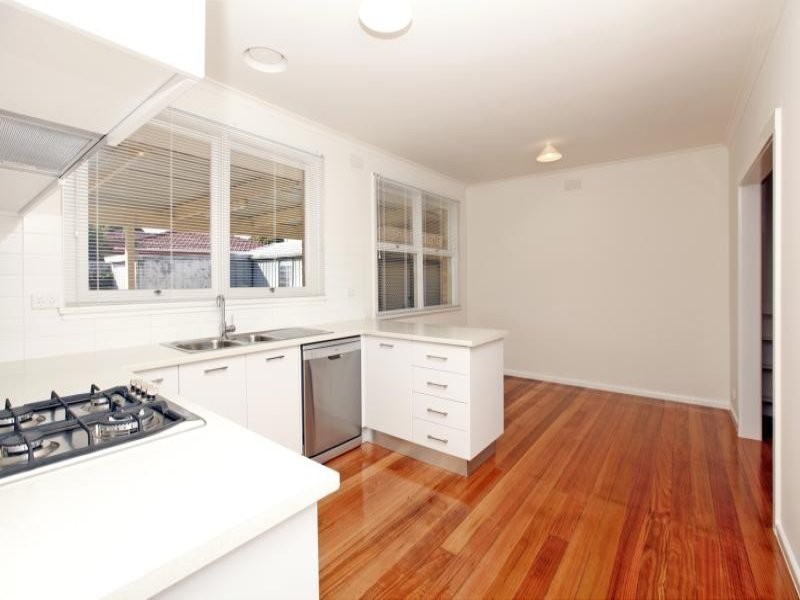 138 Dunne Street, KINGSBURY, VIC 3083