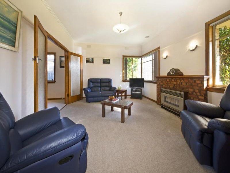 7 Elnido Grove, Carnegie, VIC 3163