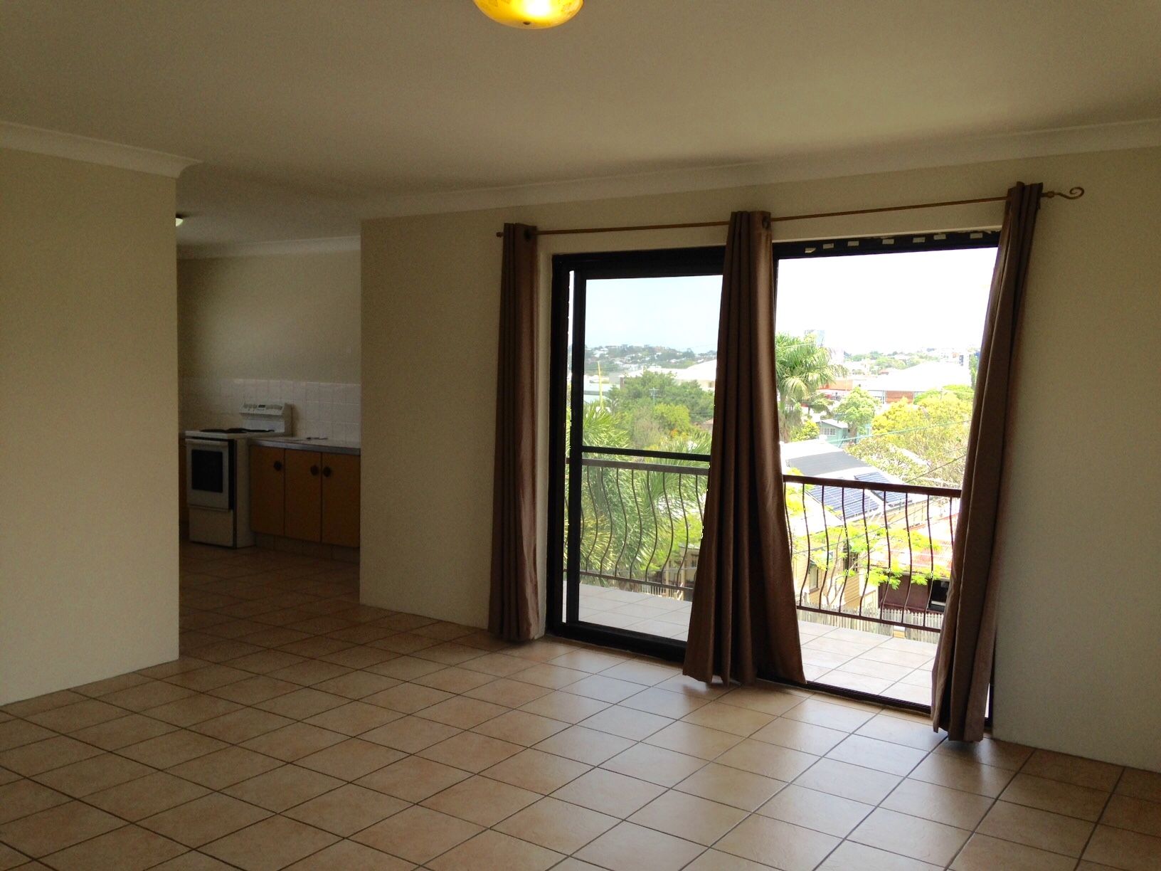 4/16 Longlands Street, East Brisbane, QLD 4169