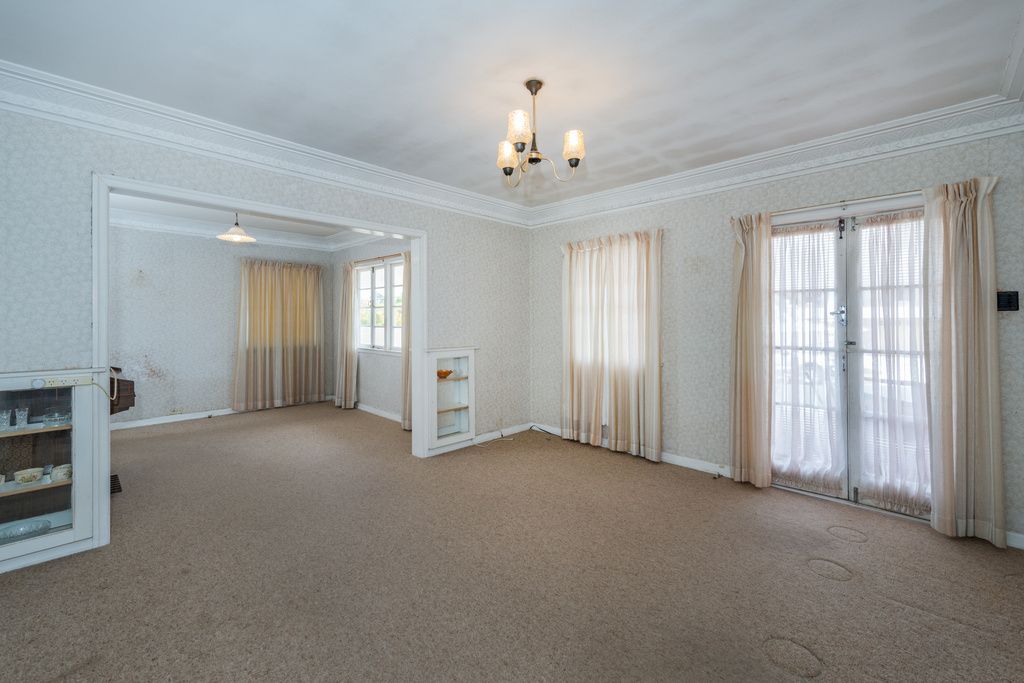 93 Galsworthy Street, Holland Park West, QLD 4121