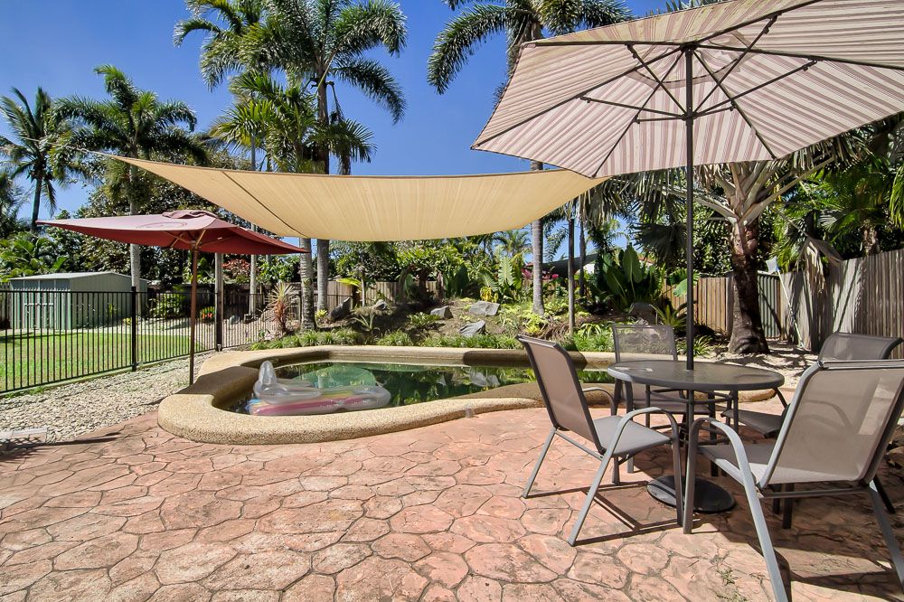 Smithfield, QLD 4878