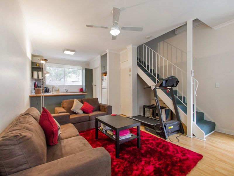2/15 Duncan Avenue, Seaford, VIC 3198