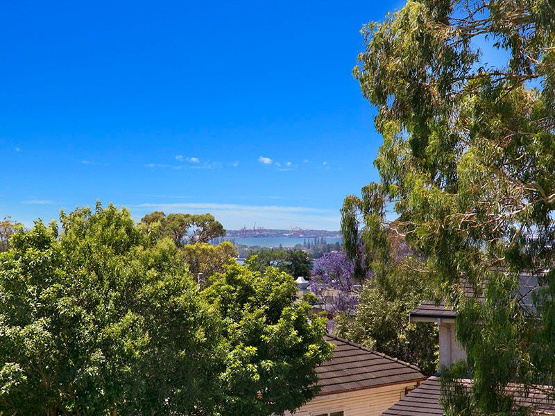 18 Macfarlane Parade, Sylvania, NSW 2224