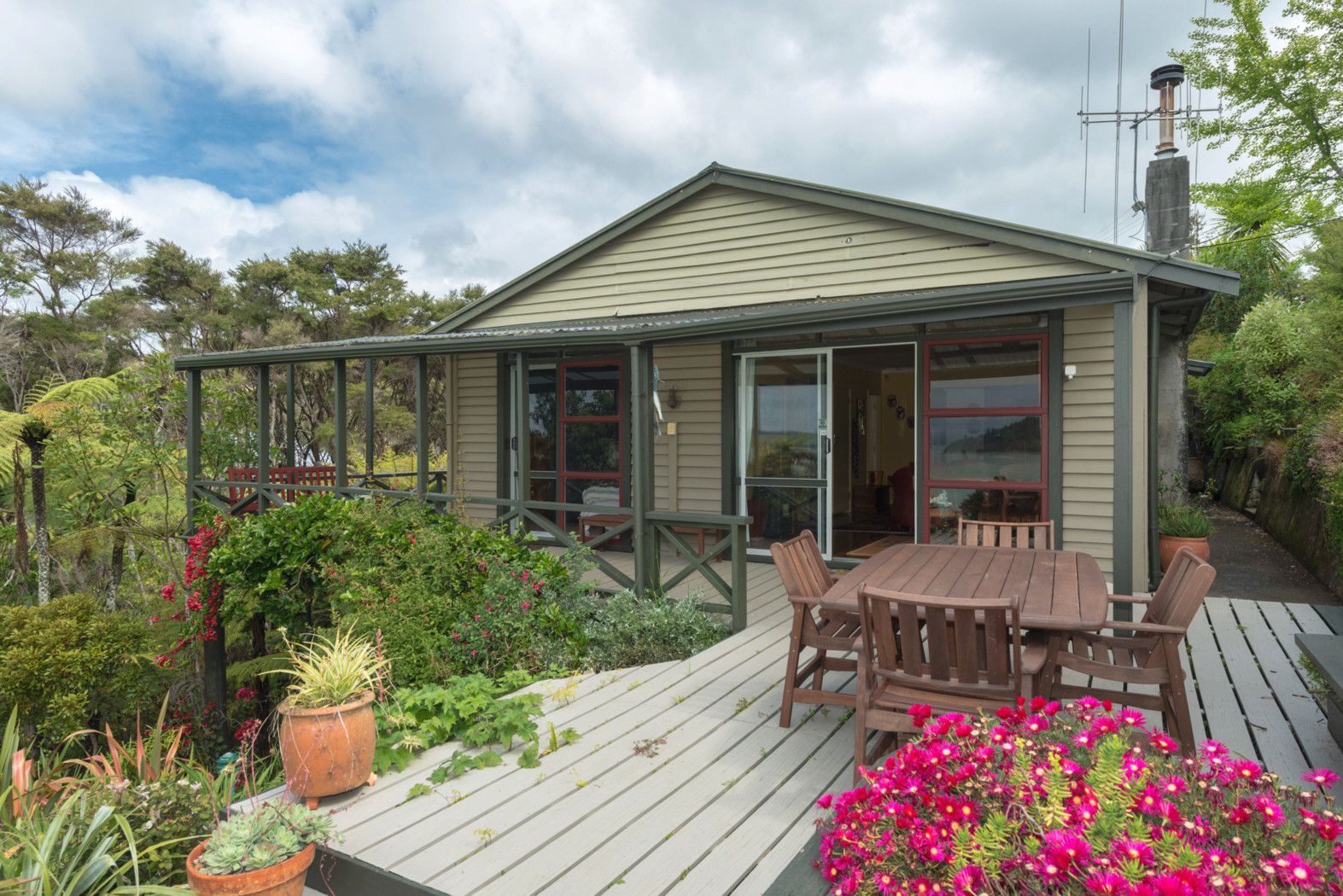 104C Greenslade Road, Raglan, Waikato District