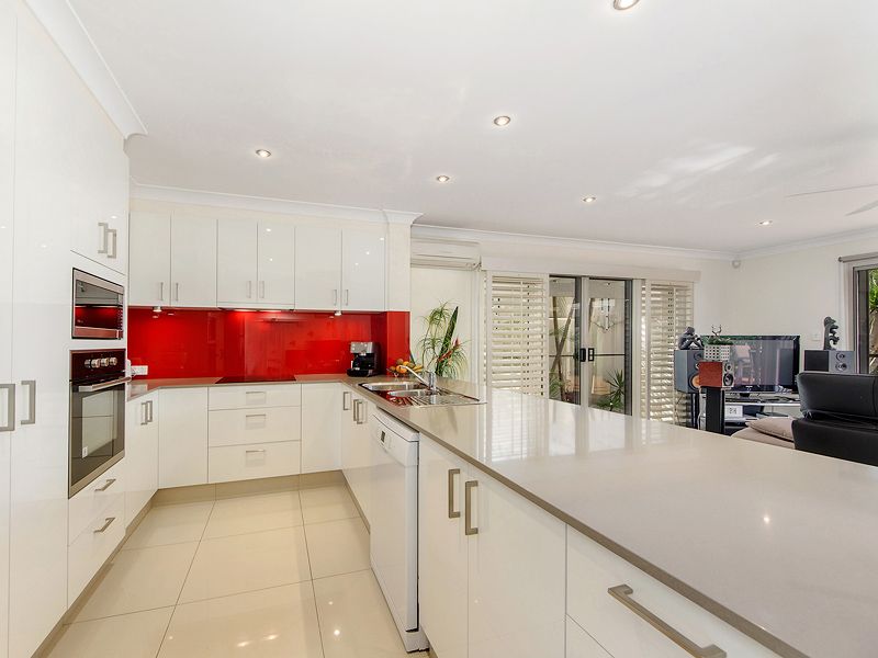 9/100 Cotlew Street East, Southport, QLD 4215