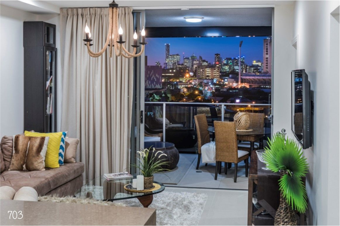 159 Logan Road, WOOLLOONGABBA QLD 4102