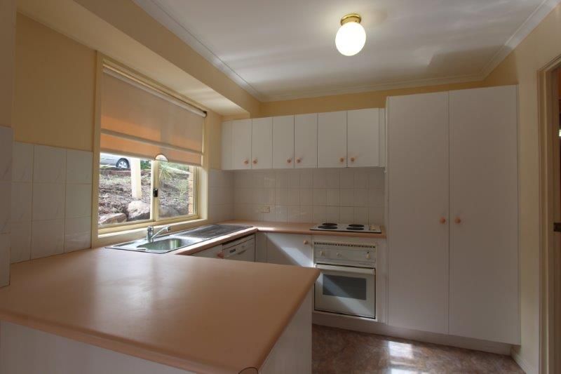 28 Brooker Drive, GOONELLABAH NSW 2480