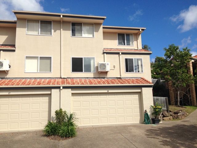 44 McLaren Road, Nerang QLD 4211