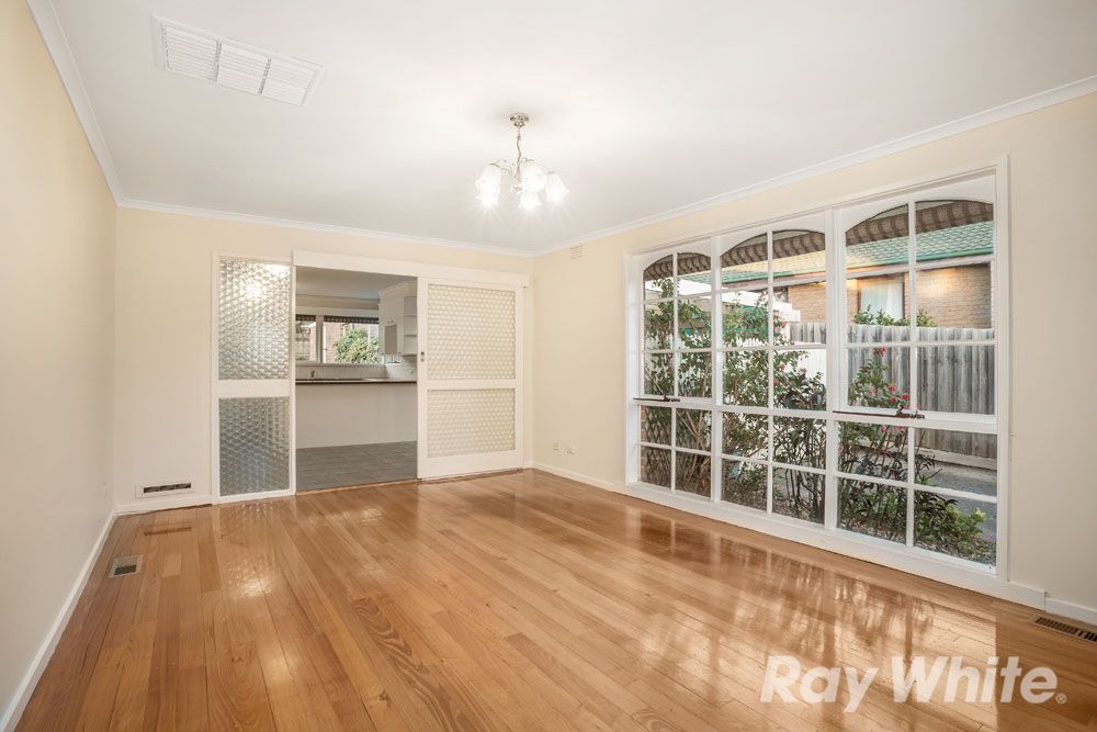 40 Roycroft Avenue, Mill Park, VIC 3082