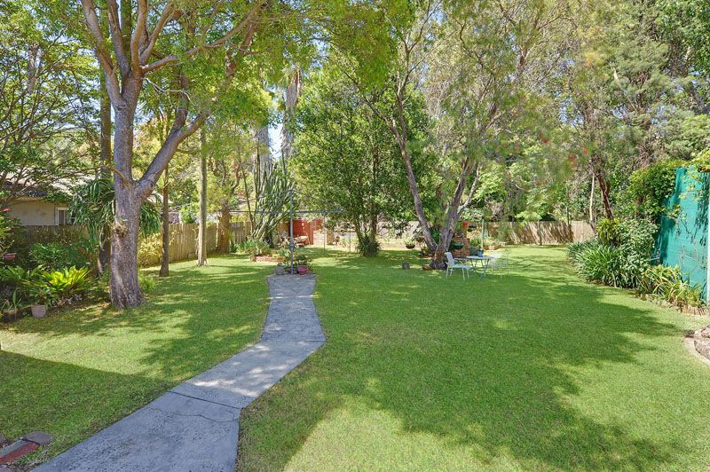 8 Berowra Road, Mount Colah, NSW 2079