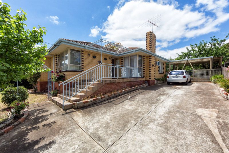 58 Quail Crescent, Melton VIC 3337