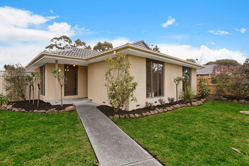 120 Howard Road, DINGLEY VILLAGE VIC 3172