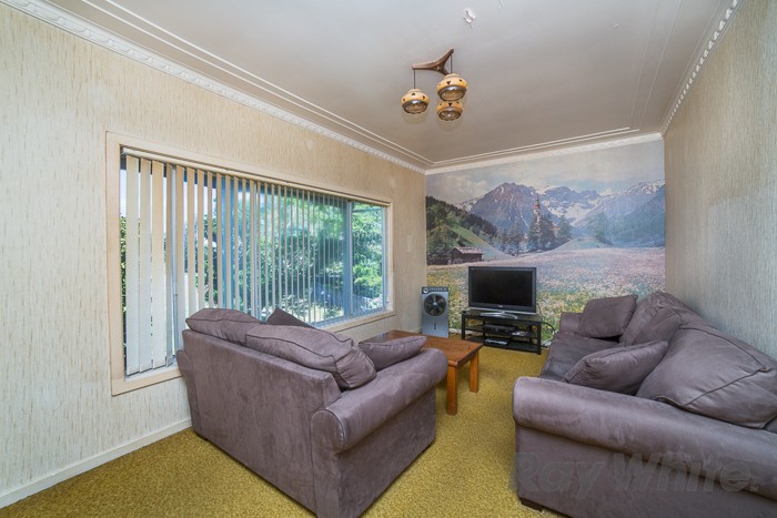 17 Ocean Street, Redhead, NSW 2290