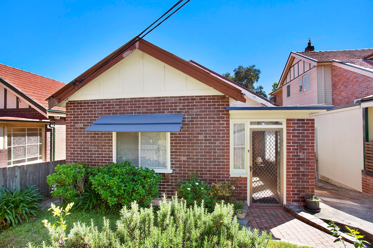 14 Rowley Road, RUSSELL LEA, NSW 2046