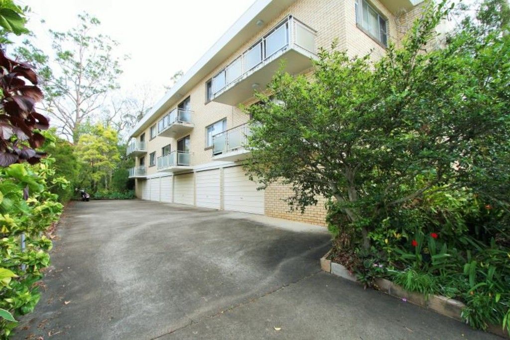 2/34 Swain Street, Holland Park West, QLD 4121