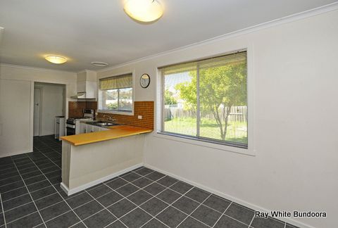 29 Glenn Crescent, Bundoora, VIC 3083