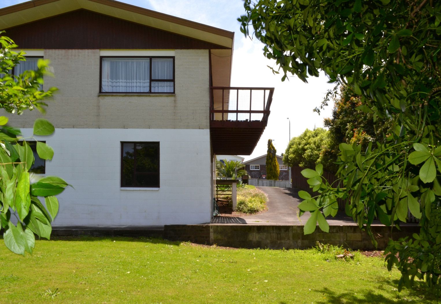 19 Anna Watson Road, Half Moon Bay, Manukau City