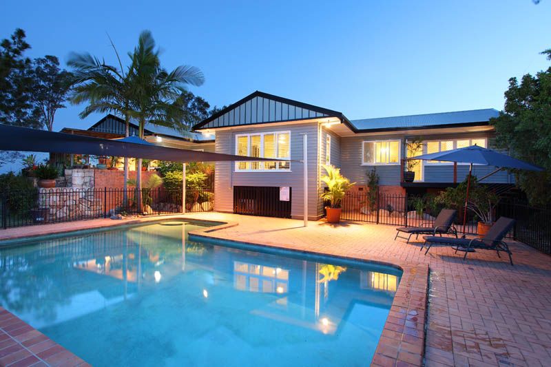 141 Kirby Road, ASPLEY, QLD 4034