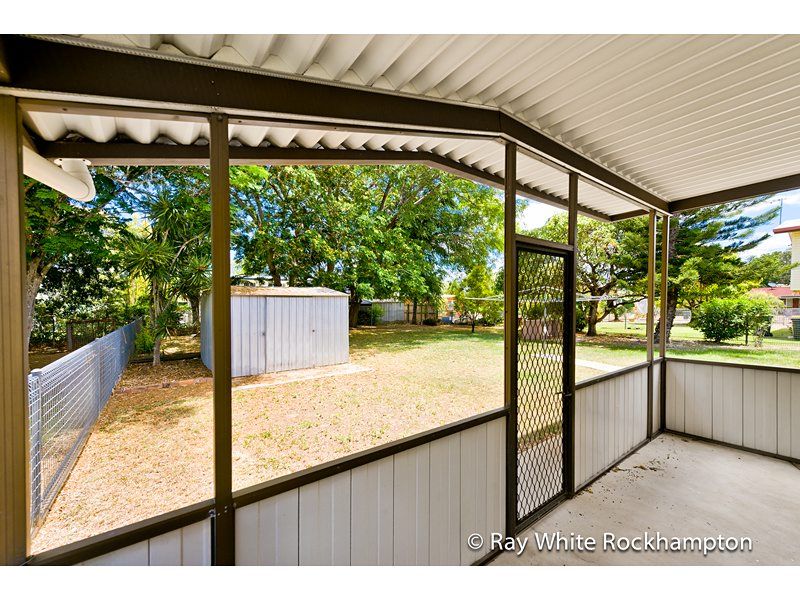 88 Buzacott Street, PARK AVENUE, QLD 4701