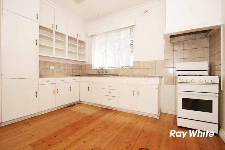 20 Shelley Street, HEIDELBERG HEIGHTS, VIC 3081