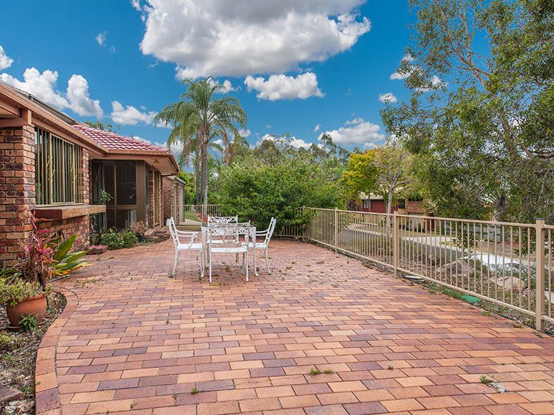 28 Bankhead Crescent, Stafford Heights, QLD 4053