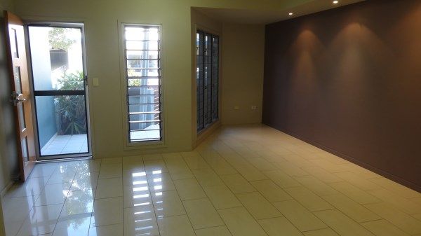 231 Riverside Boulevard, DOUGLAS, QLD 4814