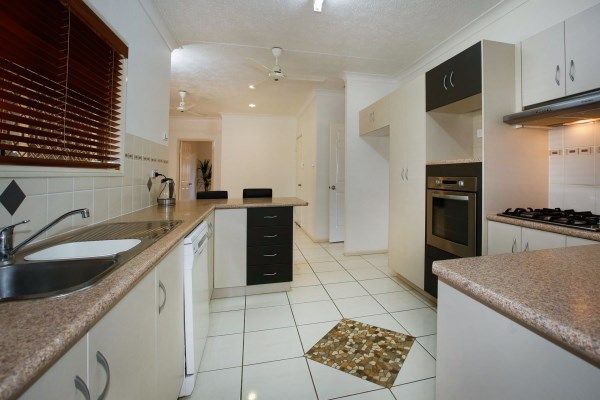 54 Colchester Crescent, KIRWAN, QLD 4817