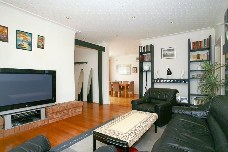 1/8 Blamey Street, Noble Park, VIC 3174