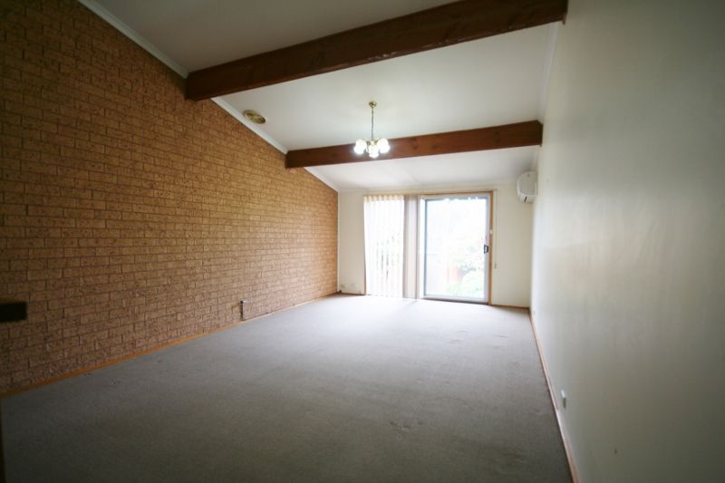 2/91 Donald Road, Queanbeyan, NSW 2620