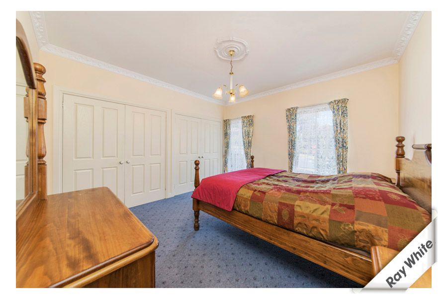 28 Kinlyside Avenue, Jerrabomberra, NSW 2619