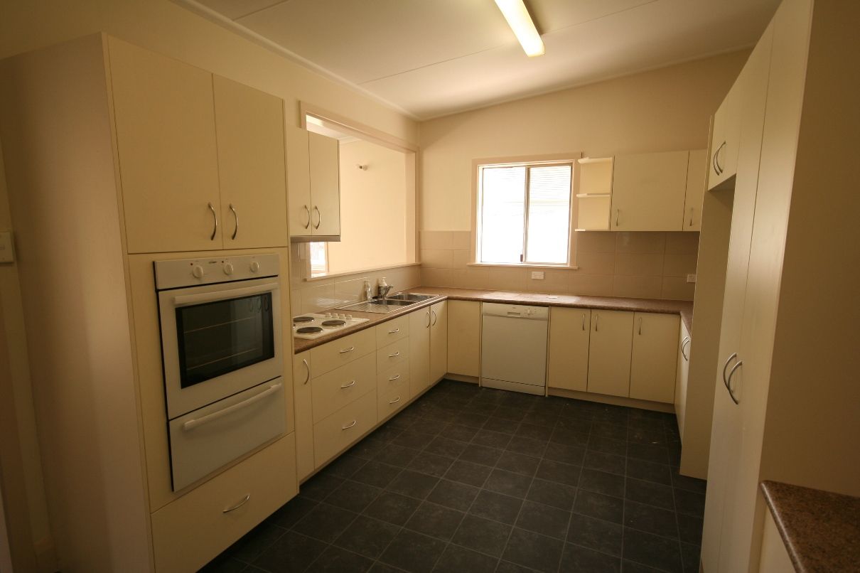 131 Stornaway Road, QUEANBEYAN, NSW 2620