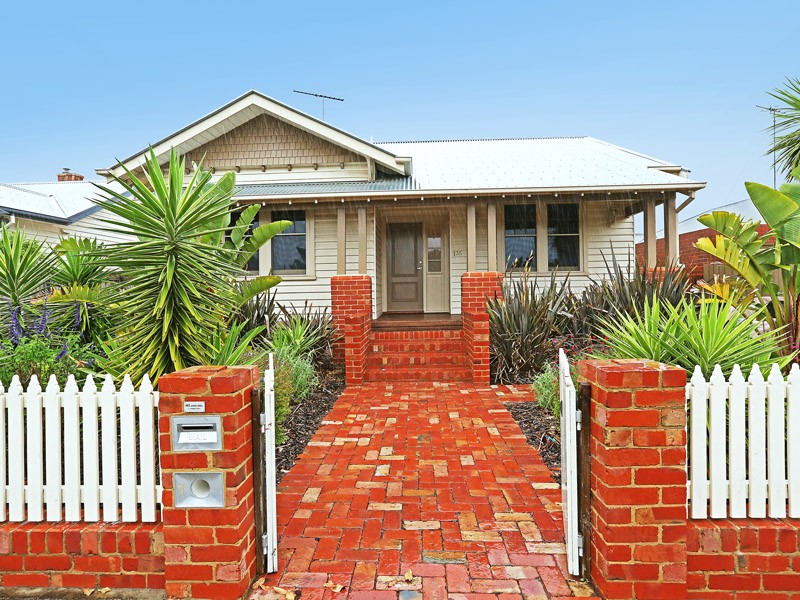 1/135 Roslyn Road, Belmont, VIC 3216