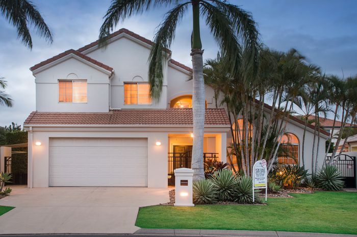 1679 Riverdale Drive, HOPE ISLAND, QLD 4212