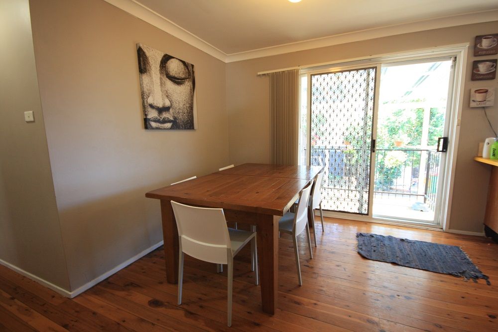 Ambarvale, NSW 2560