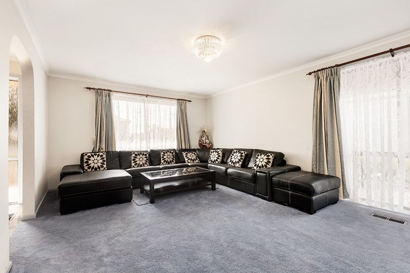 31 Dealing Drive, Oakleigh South, VIC 3167