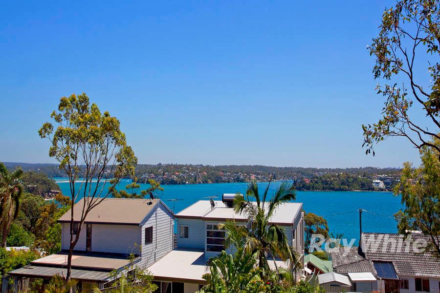 21 Baker Street, BUNDEENA, NSW 2230