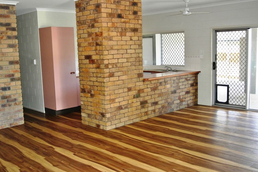 7 Vianen Close, Bentley Park, QLD 4869