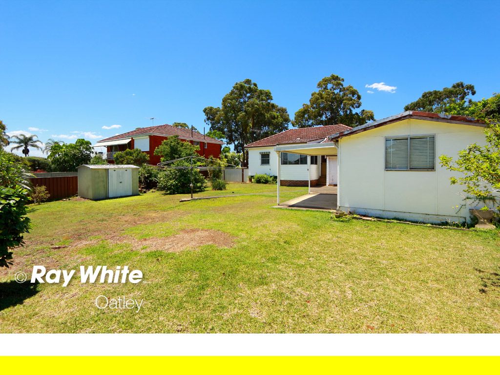 37 Ogilvy Street, Peakhurst, NSW 2210