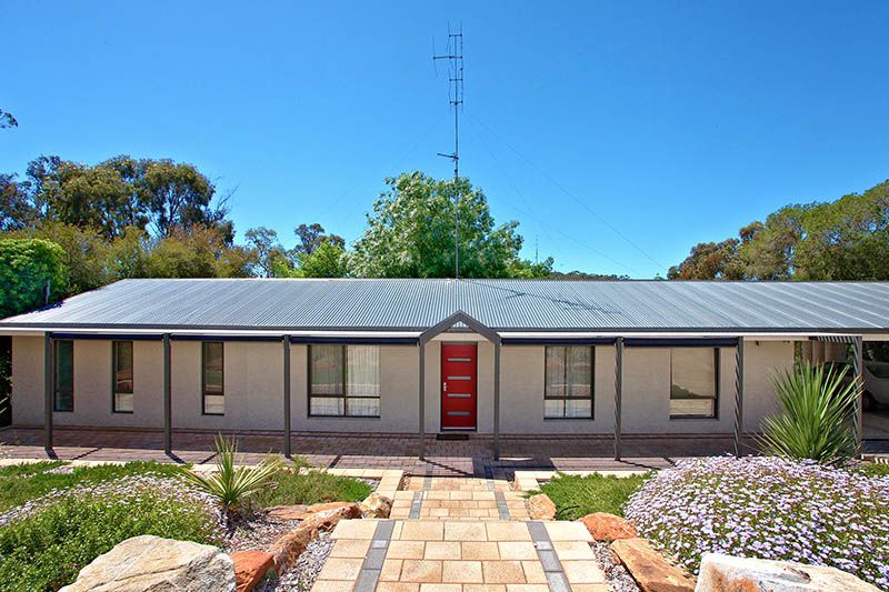 7 Beare Street, CLARE, SA 5453