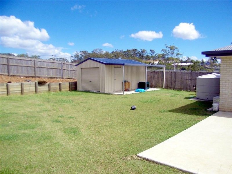 50 Skyline Drive, New Auckland, QLD 4680
