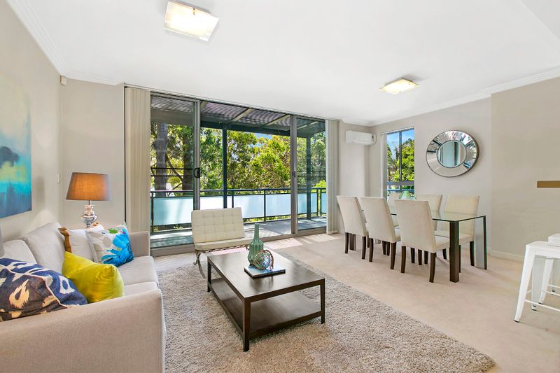2 Finlay Road, Turramurra NSW 2074