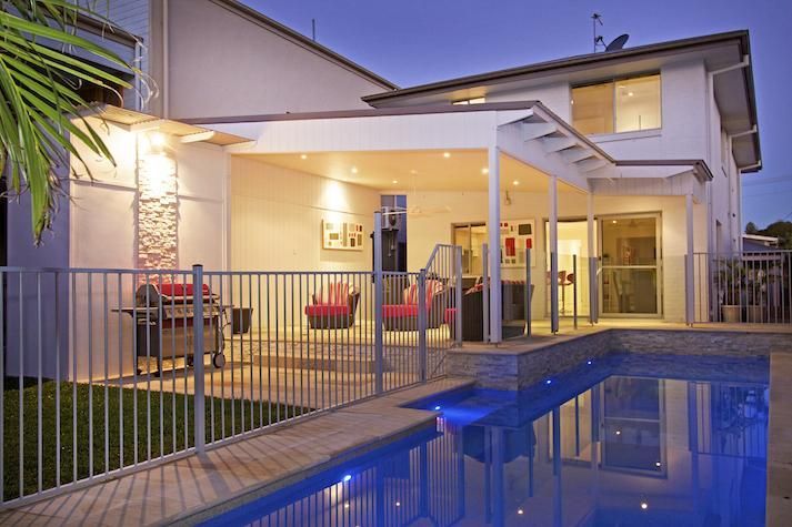 19 Twenty Seventh Avenue, PALM BEACH QLD 4221