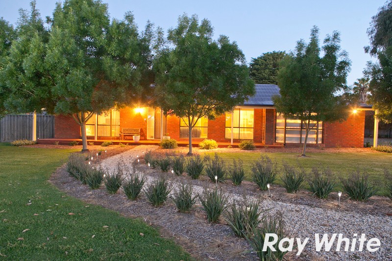 14 Grain Store Court, Langwarrin, VIC 3910