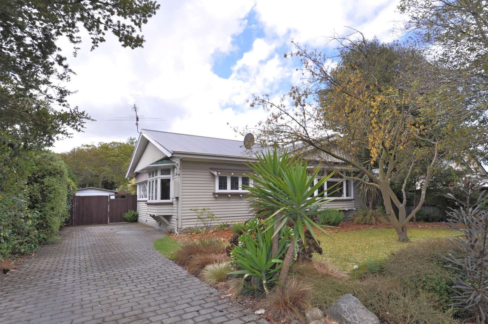 175 Woodham Road, Avonside, Christchurch City Real Estate Ray White