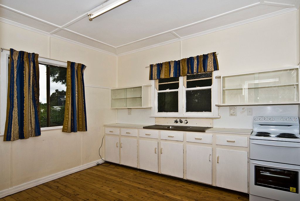 46 Joyce Street, South Toowoomba, QLD 4350