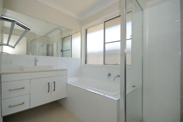 2/72A Cortess Street, Harristown, QLD 4350