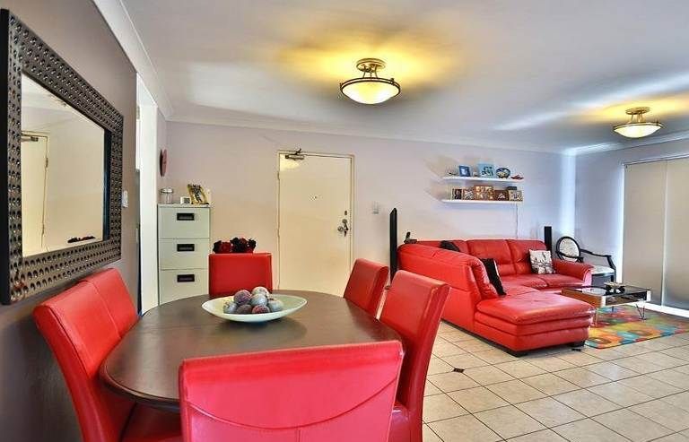 4/8 Lisson Grove, Wooloowin, QLD 4030