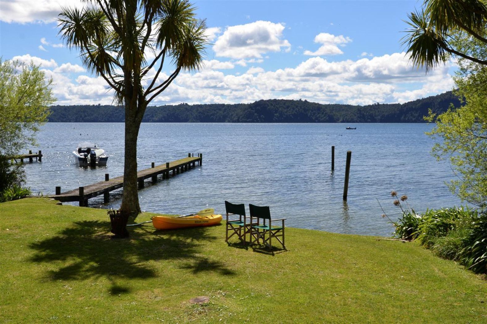 8 Emery Road, Lake Rotoiti, Rotorua District