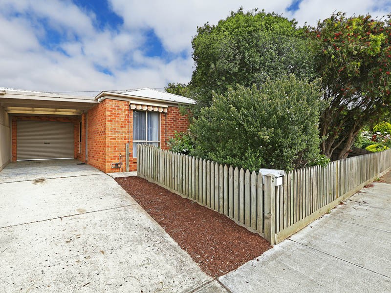 2/168 Thornhill Road, Highton, VIC 3216