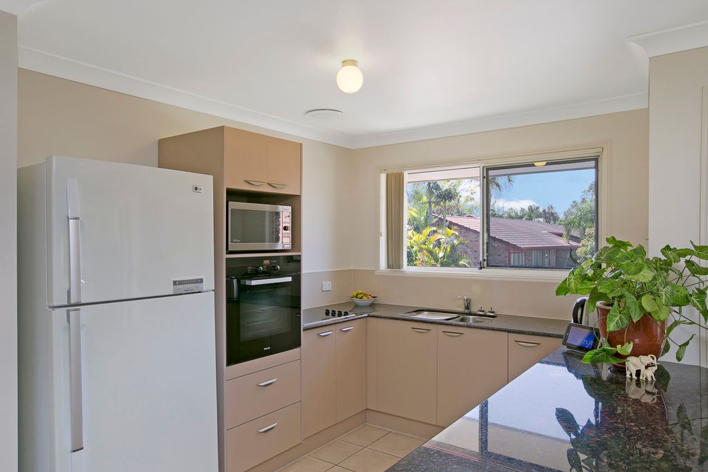 69/97 Edmund Rice Drive, Southport, QLD 4215